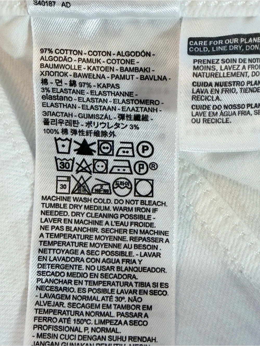 Levi's Bermuda Shorts White Denim Casual Everyday Sz 29 red tab classic NWOT